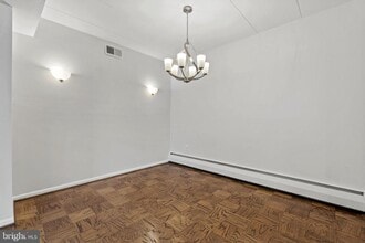 6301 Charles St in Baltimore, MD - Building Photo - Building Photo
