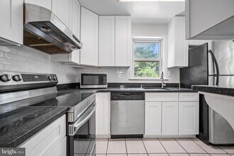 5322 Baltimore Ave in Chevy Chase, MD - Building Photo - Building Photo
