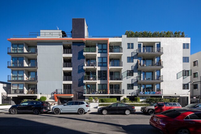 5550 Bonner Ave. The Cielo APartments in North Hollywood, CA - Foto de edificio - Building Photo
