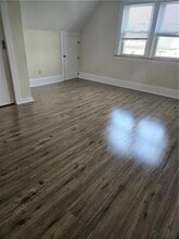 114 Cottage St. in Pawtucket, RI - Building Photo - Building Photo