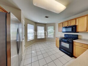 409 Fairlawn Dr in Stockbridge, GA - Building Photo - Building Photo