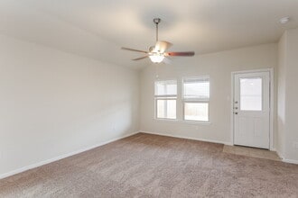 829 Walls Blvd in Crowley, TX - Building Photo - Building Photo