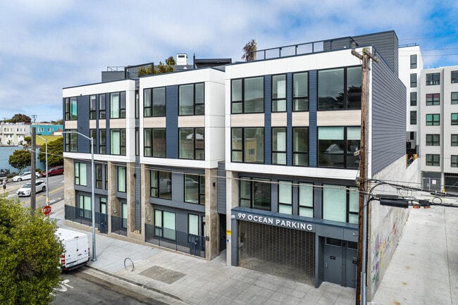 Ventana Residences in San Francisco, CA - Foto de edificio - Building Photo