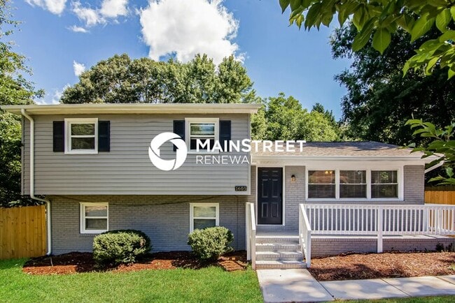 property at 1605 Rolling Meadow Ln