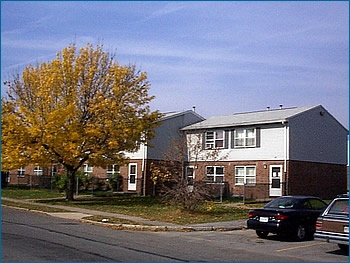 Holland Townhouses in Rochester, NY - Foto de edificio