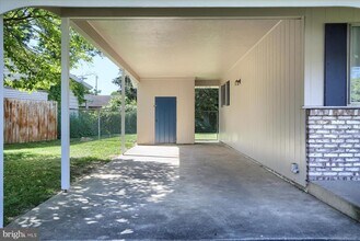 107 Birch Ct in Camp Hill, PA - Building Photo - Building Photo