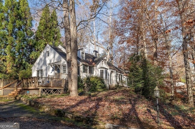 property at 444 Burlington Rd NE