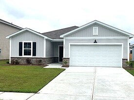 134 Firefly Cir in Savannah, GA - Building Photo