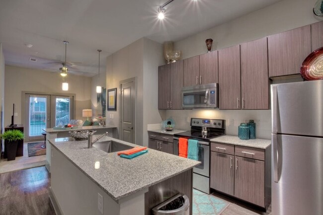 property at 3600 Montrose Blvd