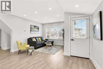 274 Margaret Ave in Hamilton, ON - Building Photo - Building Photo