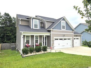 1833 Gentle Bend Way in Fayetteville, NC - Building Photo - Building Photo