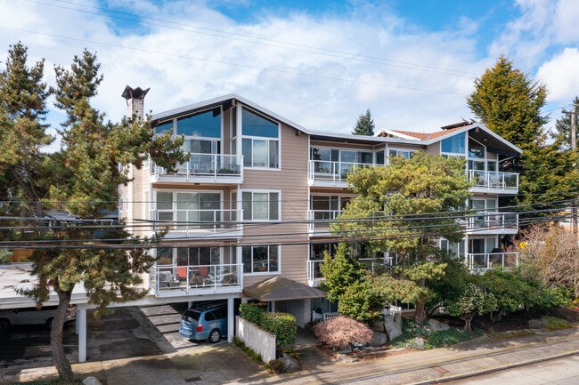 Hawthorne House Apartments