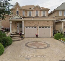 60 Oranmore Crescent in Brampton, ON - Building Photo