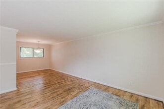 1435 Cedar Creek Ln in Riverdale, GA - Building Photo - Building Photo