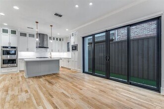 4336 Emerson Ave in Dallas, TX - Building Photo - Building Photo