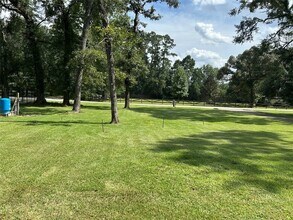 2418 Bill Smith Rd in Conroe, TX - Building Photo - Building Photo