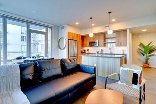 1122 N Hudson St in Arlington, VA - Building Photo