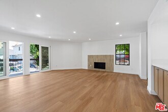 2541 Stoner Ave in Los Angeles, CA - Building Photo - Building Photo