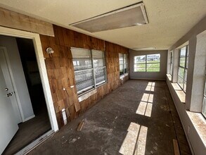 506 N County Rd 1300 in Lubbock, TX - Foto de edificio - Building Photo