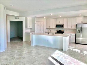 15960 Grassland Ln, Unit 1 in Punta Gorda, FL - Foto de edificio - Building Photo