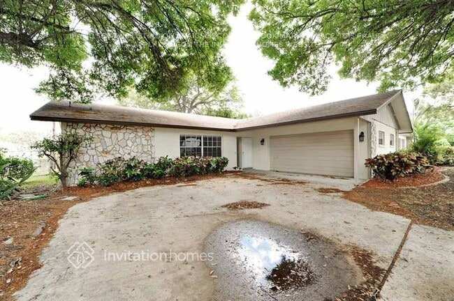property at 17 Pinewood Ave