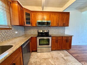 4954 Kilauea Ave in Honolulu, HI - Building Photo - Building Photo