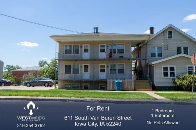 property at 611 S Van Buren St