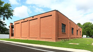 3330 South Ave in Youngstown, OH - Building Photo - Building Photo