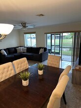 1975 Discovery Cir E in Deerfield Beach, FL - Foto de edificio - Building Photo