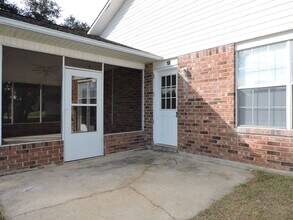 372 Mizzen Ln in Pensacola, FL - Building Photo - Building Photo