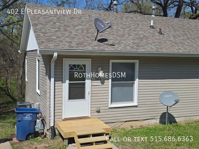 property at 402 E Pleasant Vw Dr