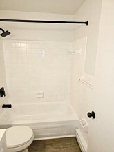 5856 Highview Dr in Milford, OH - Building Photo - Building Photo