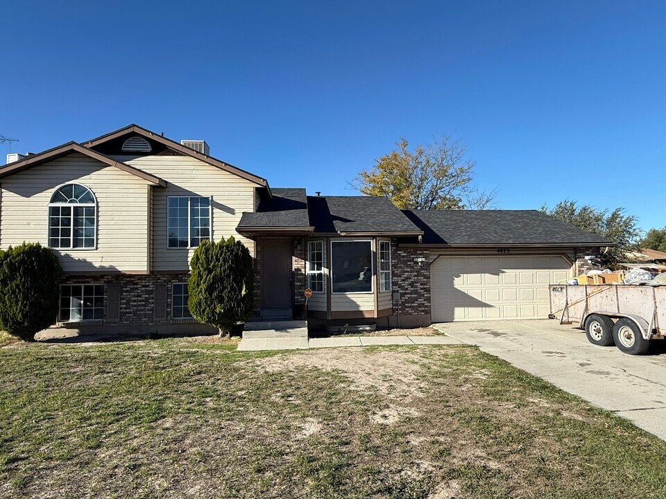 4072 W 3670 S in West Valley City, UT - Building Photo