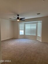 5623 S 27th Dr in Phoenix, AZ - Foto de edificio - Building Photo