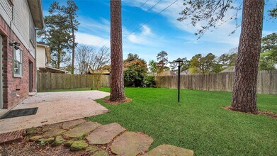 8826 Sunny Point Dr in Spring, TX - Building Photo - Building Photo