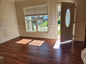 16613 Rockcrest View Ln in Louisville, KY - Building Photo - Building Photo