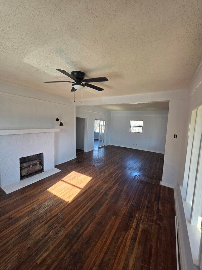 property at 2900 Center St