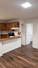 5168 NE 6th Ave in Oakland Park, FL - Building Photo - Building Photo