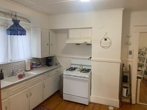 51 Russell Rd in Albany, NY - Building Photo - Building Photo