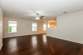 16904 Fenwick Ct in Justin, TX - Building Photo - Building Photo