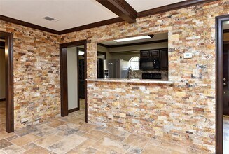 2802 S Doral Dr in Missouri City, TX - Building Photo - Building Photo