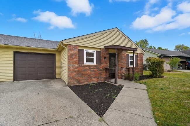 810 Villa Park Ct