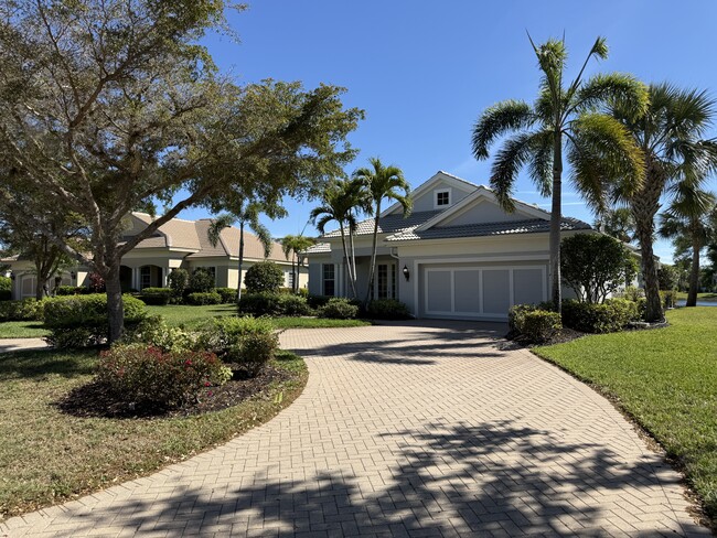 3451 Shady Bend in Ft. Myers, FL - Building Photo - Building Photo