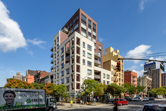 Observatory Place in New York, NY - Foto de edificio - Building Photo