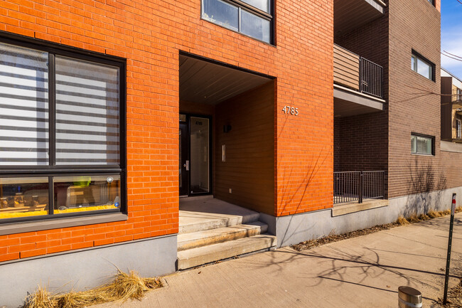 4785 Messier St in Montréal, QC - Building Photo - Building Photo