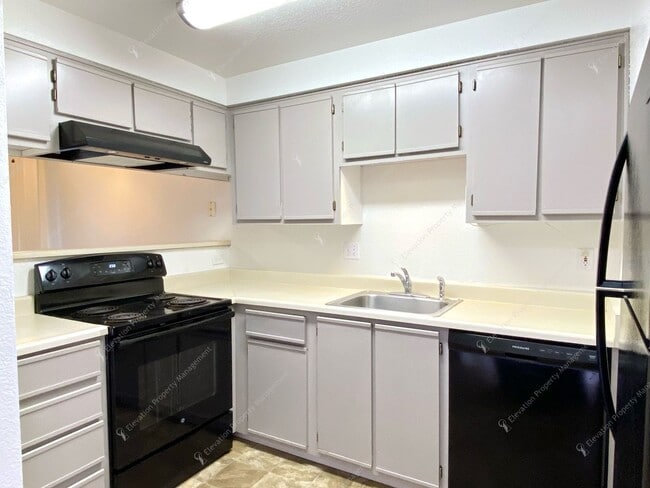 2769 NE Mesa Ct in Bend, OR - Building Photo - Building Photo