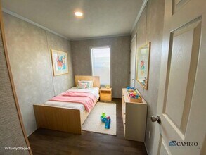 27 Bradley Ln in West Branch, IA - Building Photo - Building Photo