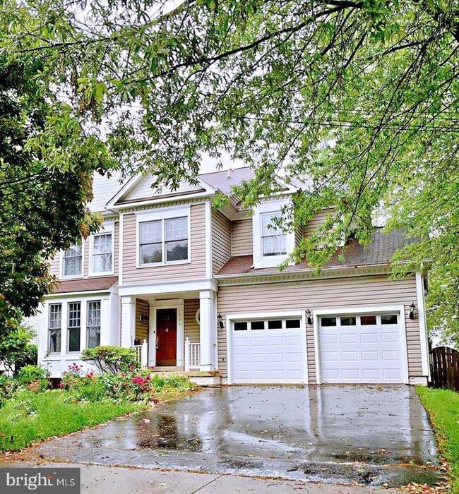 property at 1209 N Vernon St