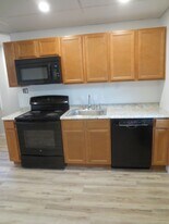 2421 Beechwood Blvd, Unit 2421C in Pittsburgh, PA - Building Photo