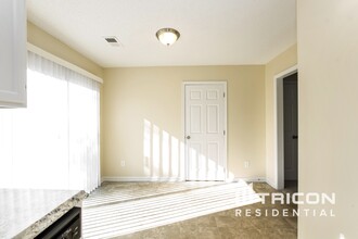 1607 Bear Brook Dr in Charlotte, NC - Building Photo - Building Photo
